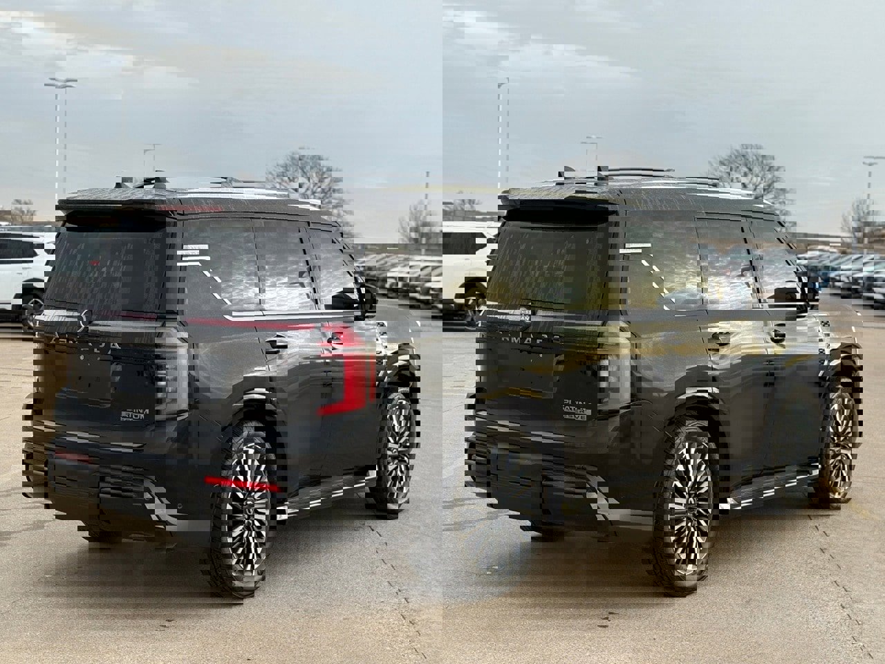 Certified 2025 Nissan Armada Platinum Reserve image 5