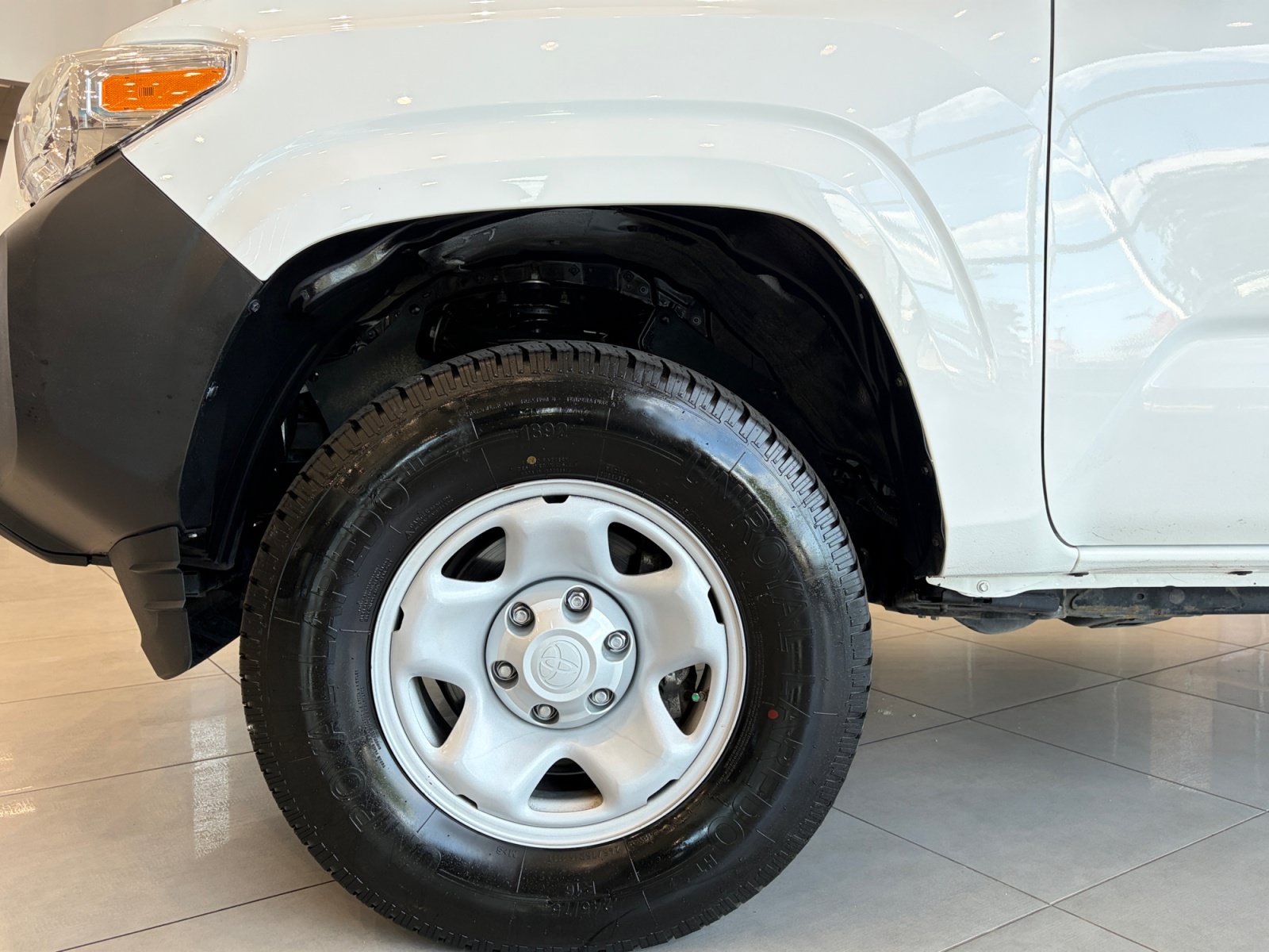 Used 2021 Toyota Tacoma SR RWD image 10