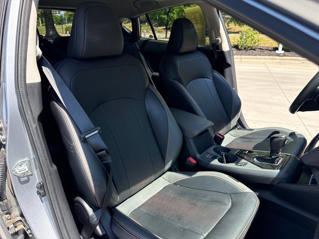 Used 2024 Subaru Crosstrek 2.5i Limited w/ Crosstrek Mirror Package AWD/4WD image 35