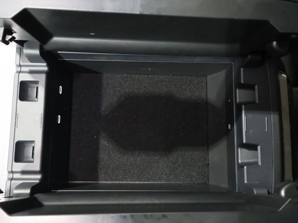 Used 2025 MAZDA CX-70 3.3 Turbo w/ Preferred Package image 34