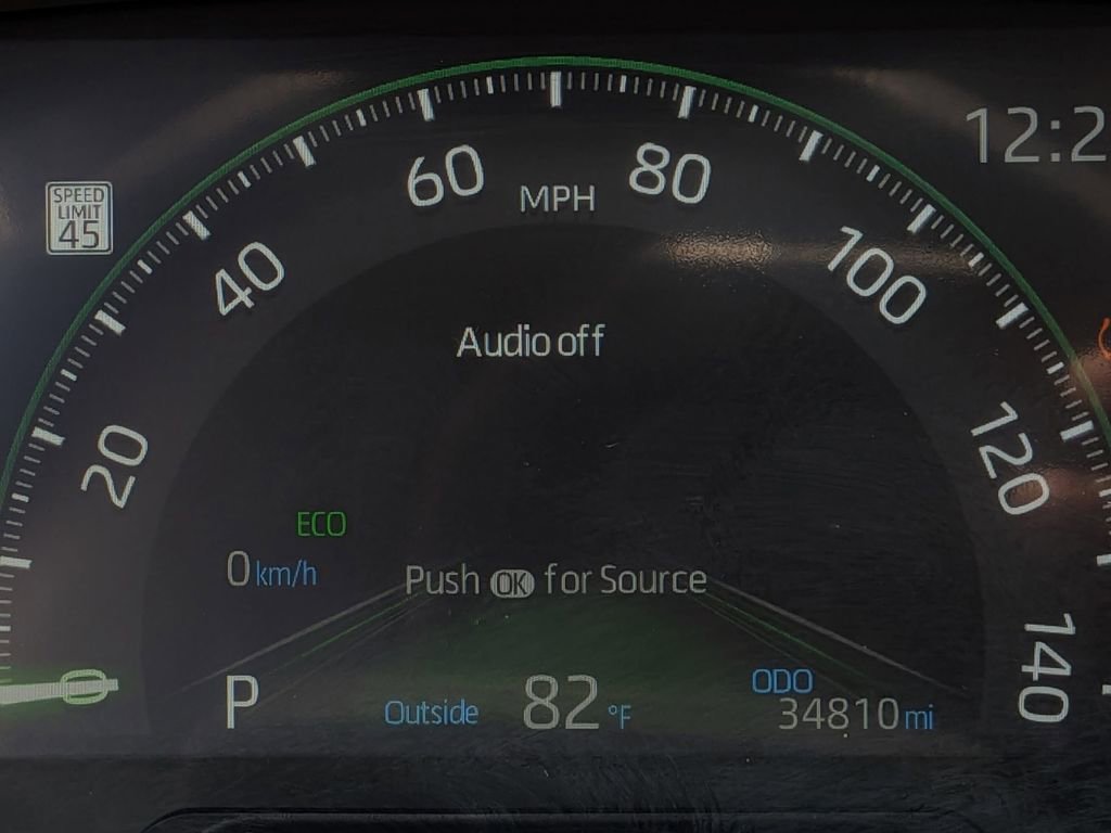 Used 2025 Toyota RAV4 LE image 13