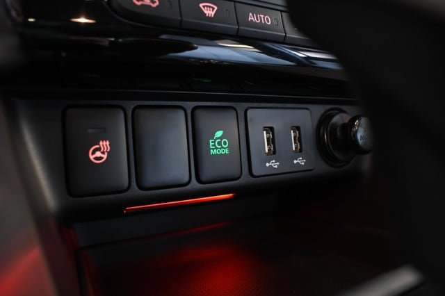 New 2026 Mitsubishi Eclipse Cross SEL AWD/4WD image 38