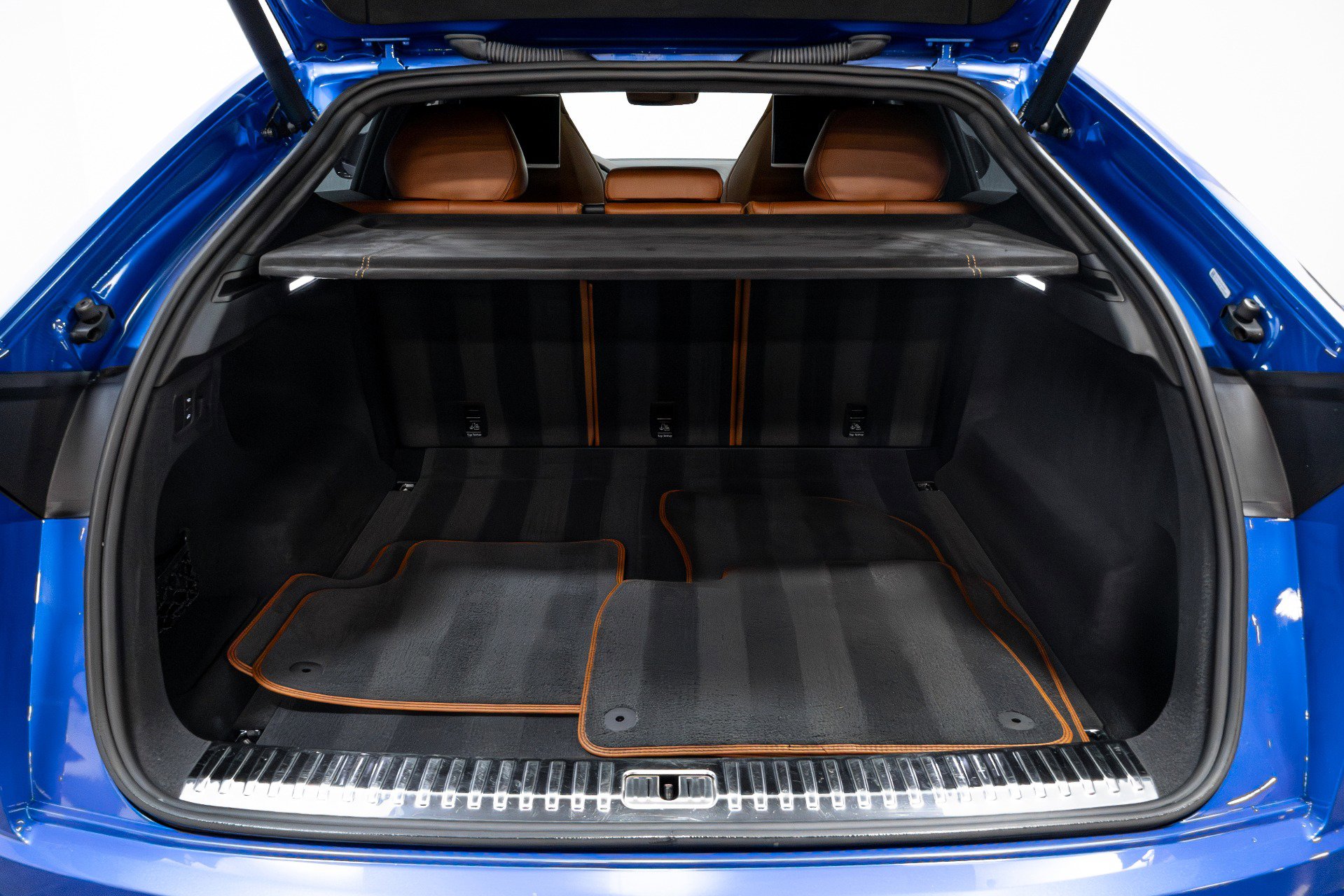 Used 2019 Lamborghini Urus image 49