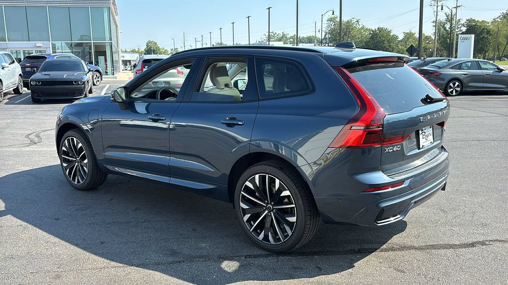 New 2026 Volvo XC60 T8 Ultra w/ Protection Package Premier AWD/4WD image 3