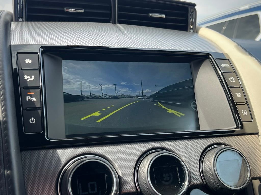 Used 2016 Jaguar F-TYPE Coupe image 43