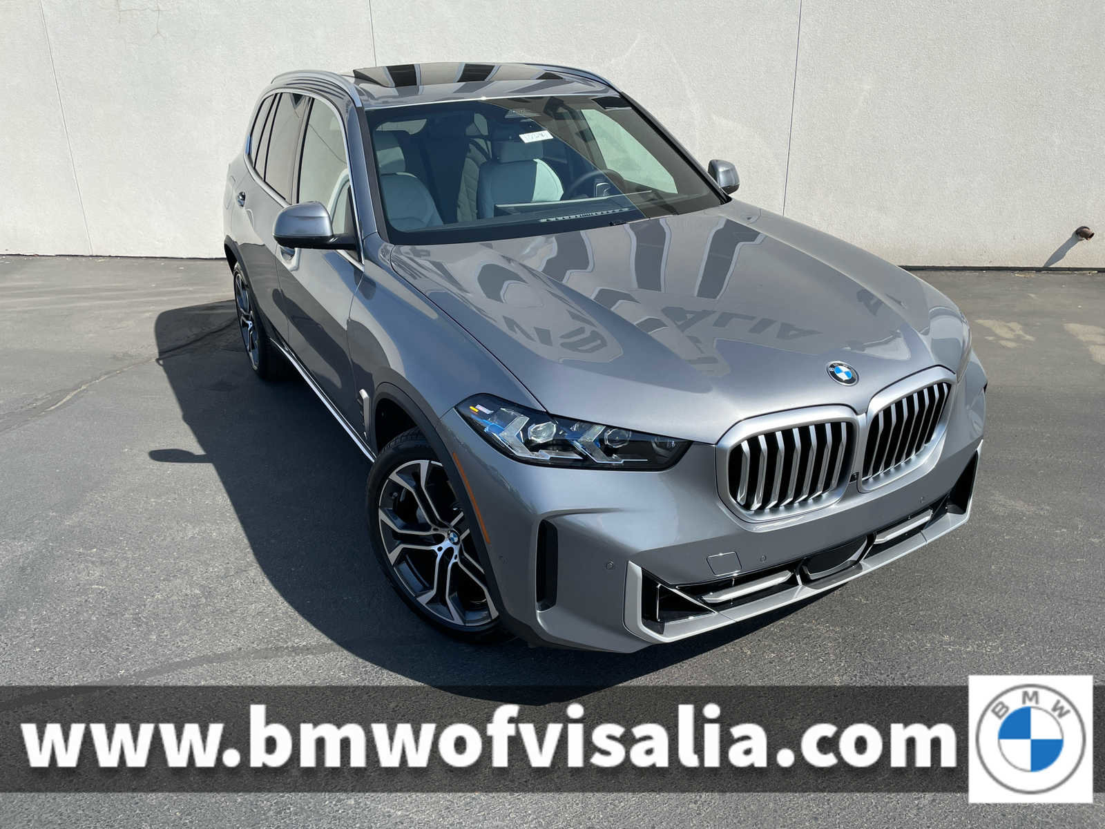 New 2026 BMW X5 xDrive40i w/ Climate Comfort Package image 1