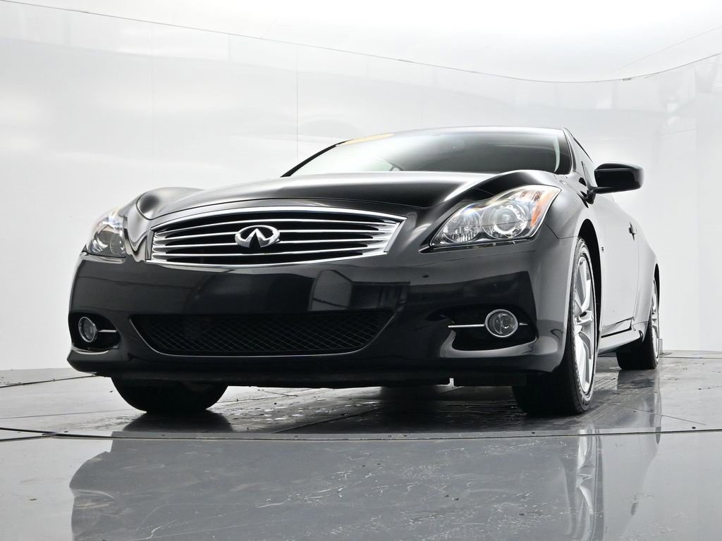 Used 2014 INFINITI Q60 Convertible w/ Premium Package image 38