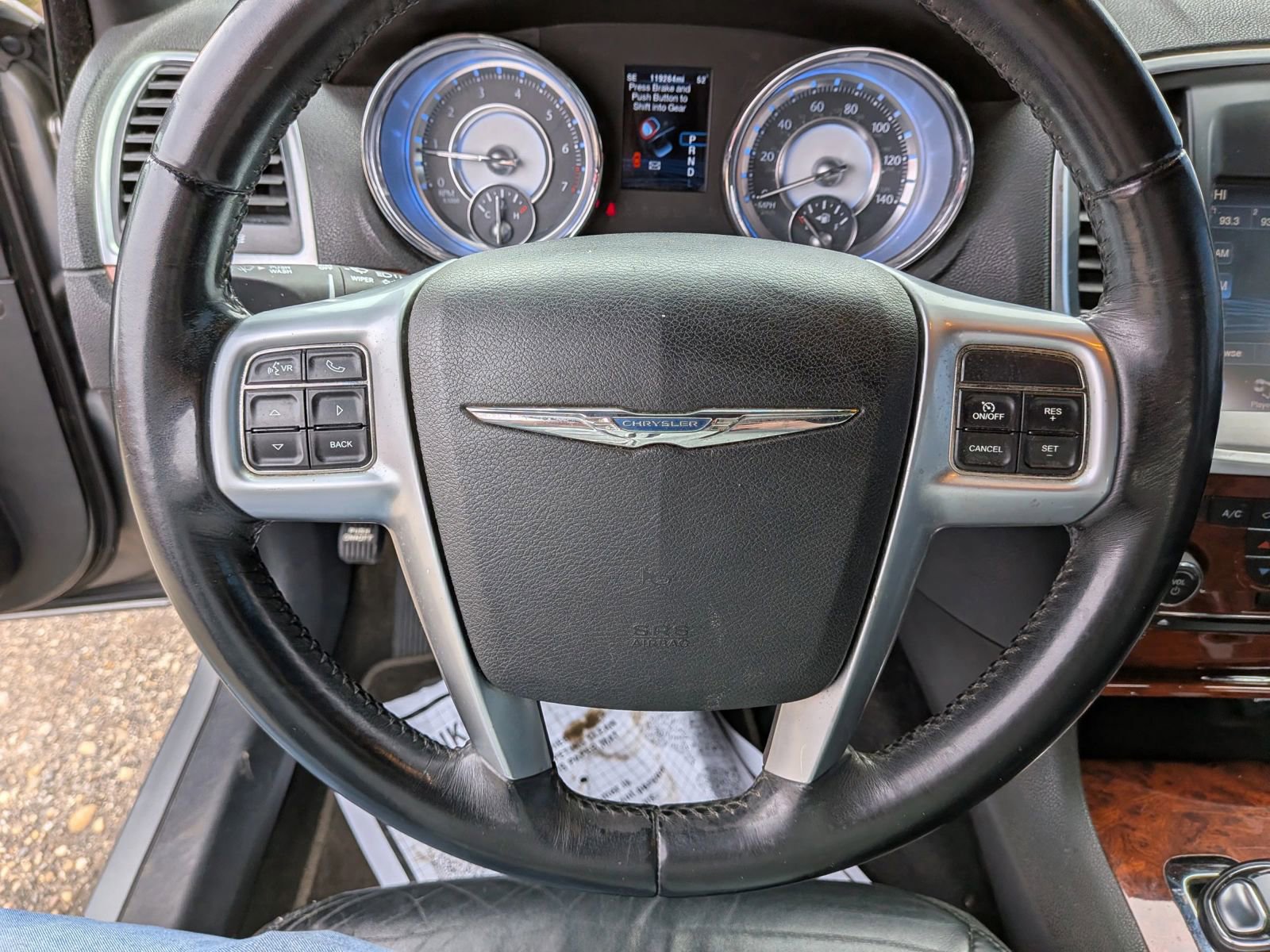 Used 2012 Chrysler 300 Limited RWD image 36