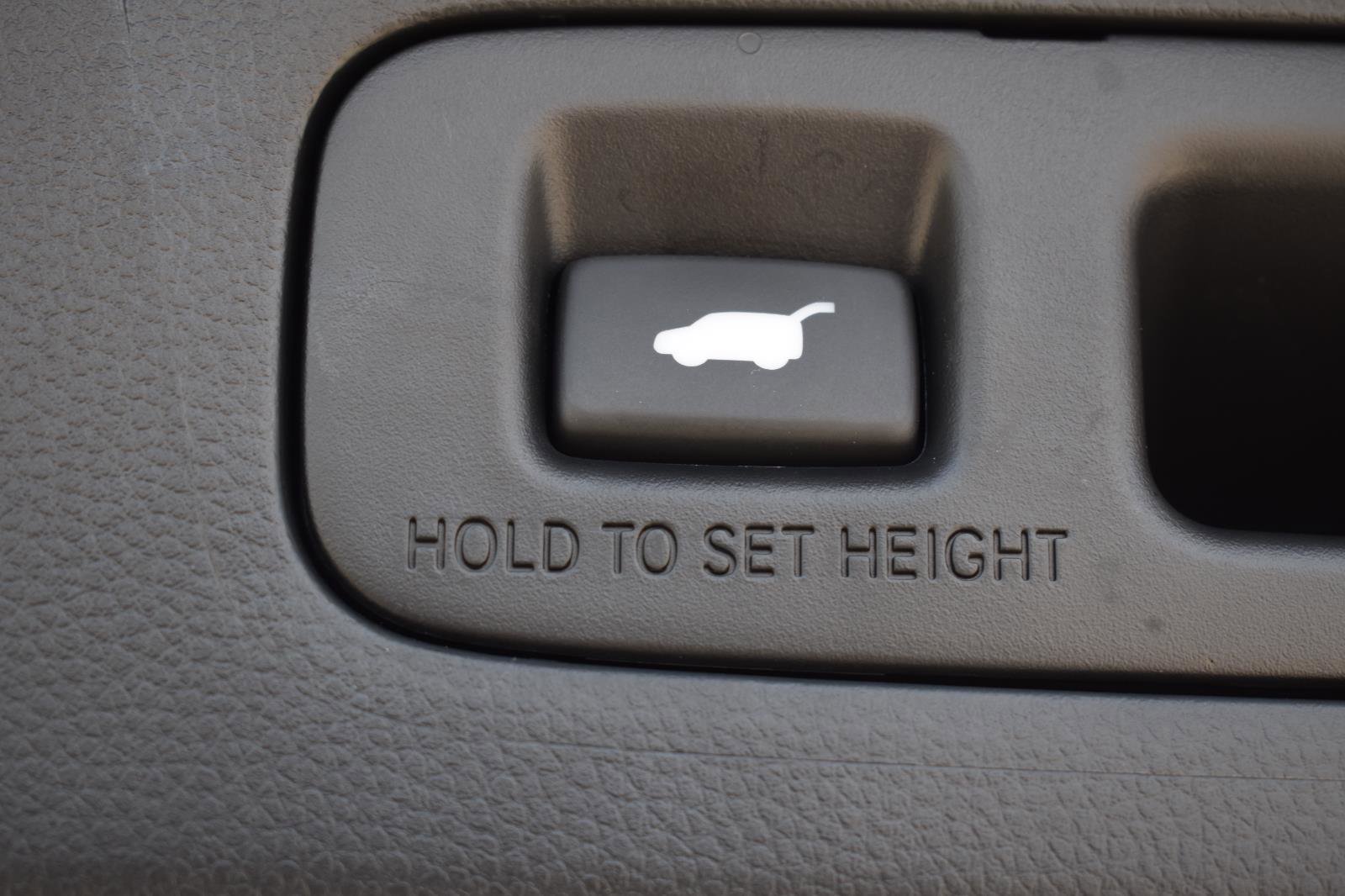Used 2026 Honda CR-V EX-L image 18