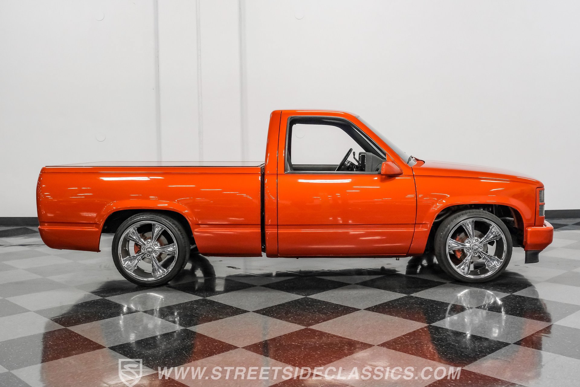 Used 1992 Chevrolet Silverado 1500 2WD Regular Cab image 13