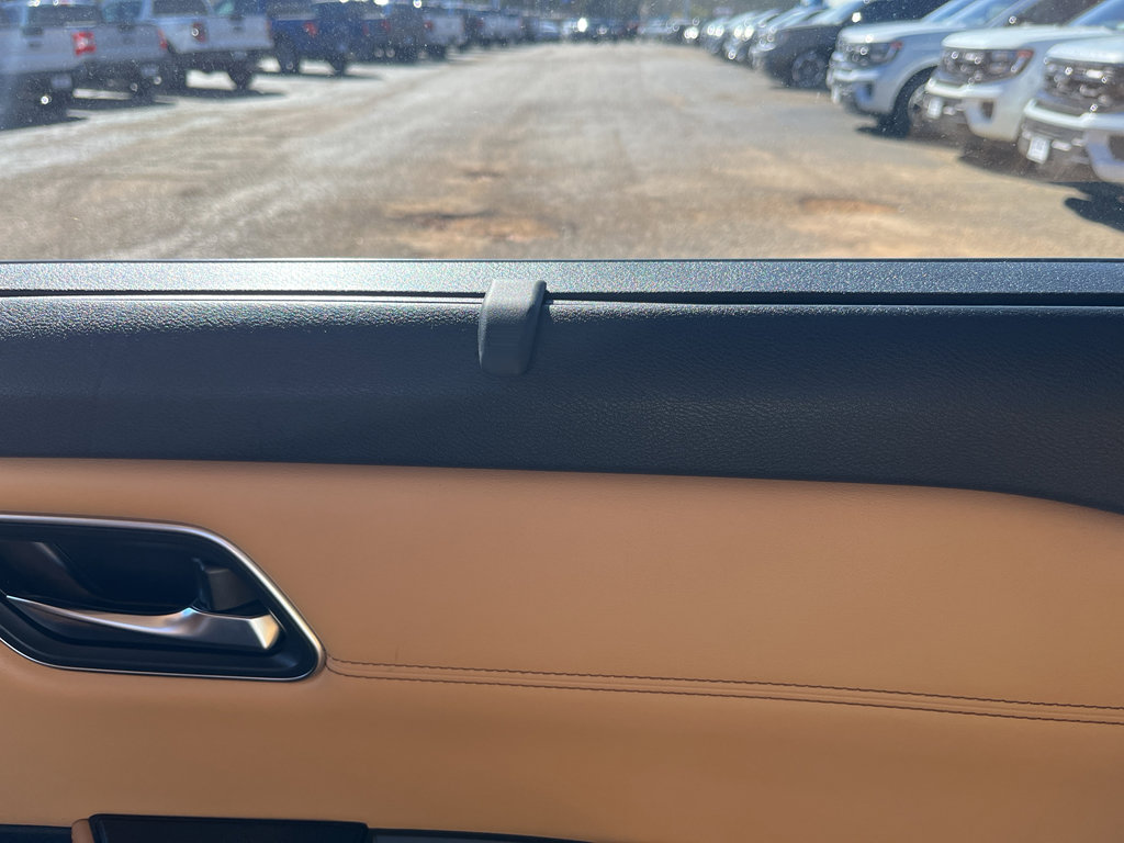 Used 2021 Nissan Rogue Platinum image 16