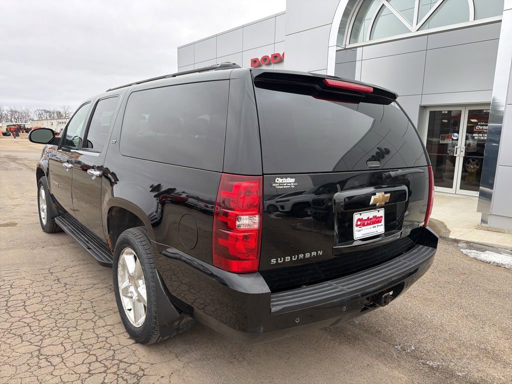 Used 2007 Chevrolet Suburban LTZ w/ LTZ Preferred Equipment Group image 8