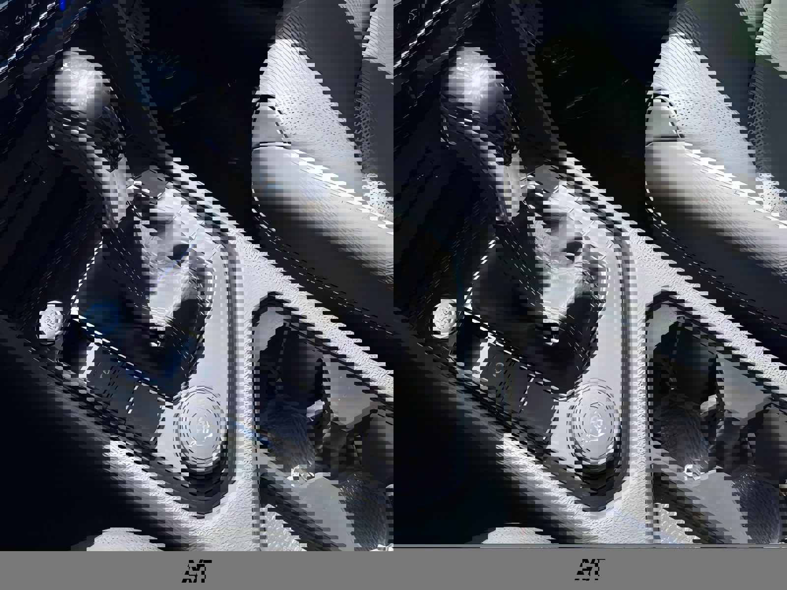 New 2025 Volkswagen Taos SEL image 22