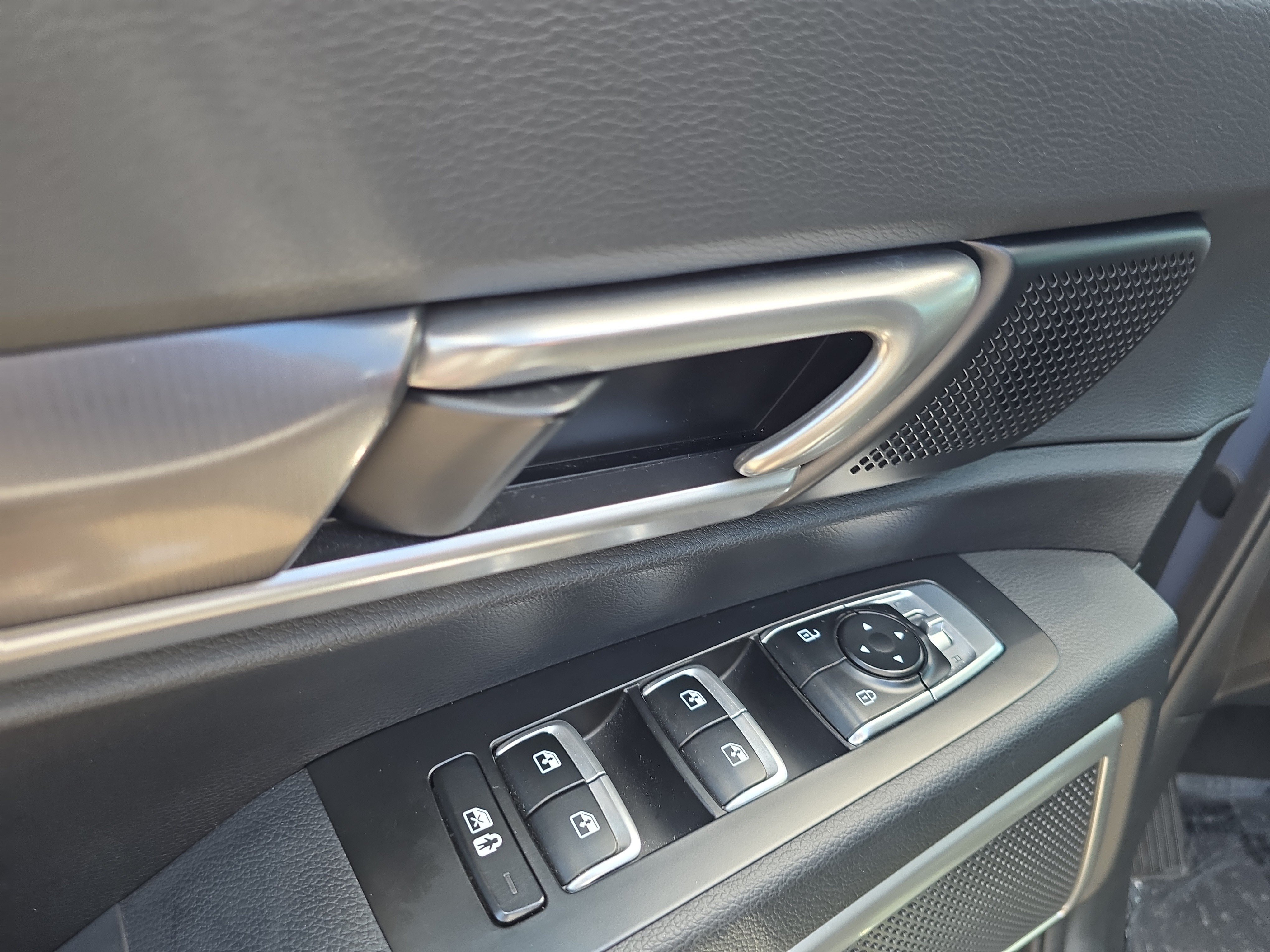 Certified 2023 Kia Telluride S AWD/4WD image 18