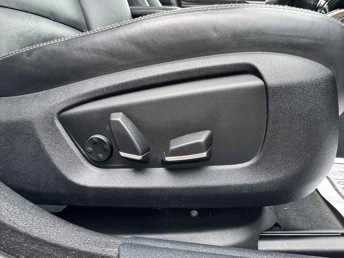 Used 2016 BMW 535i xDrive Sedan image 35