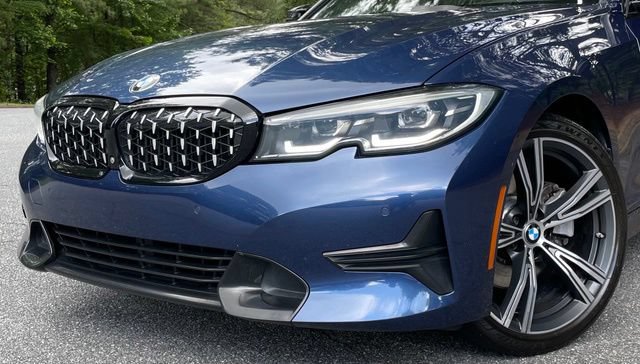 Used 2021 BMW 330i Sedan w/ Premium Package RWD image 3