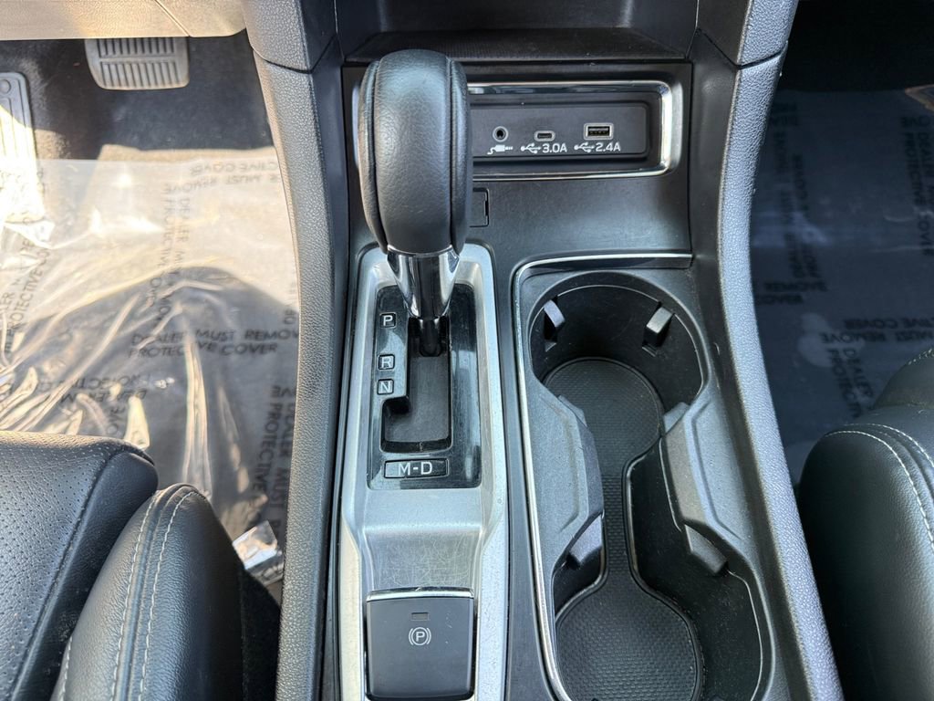 Used 2023 Subaru Ascent Limited w/ Technology Package AWD/4WD image 19