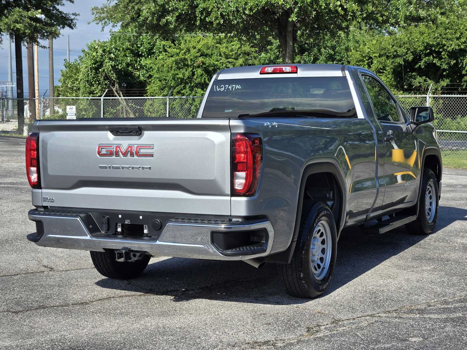 Certified 2025 GMC Sierra 1500 Pro w/ Pro Value Package AWD/4WD image 7