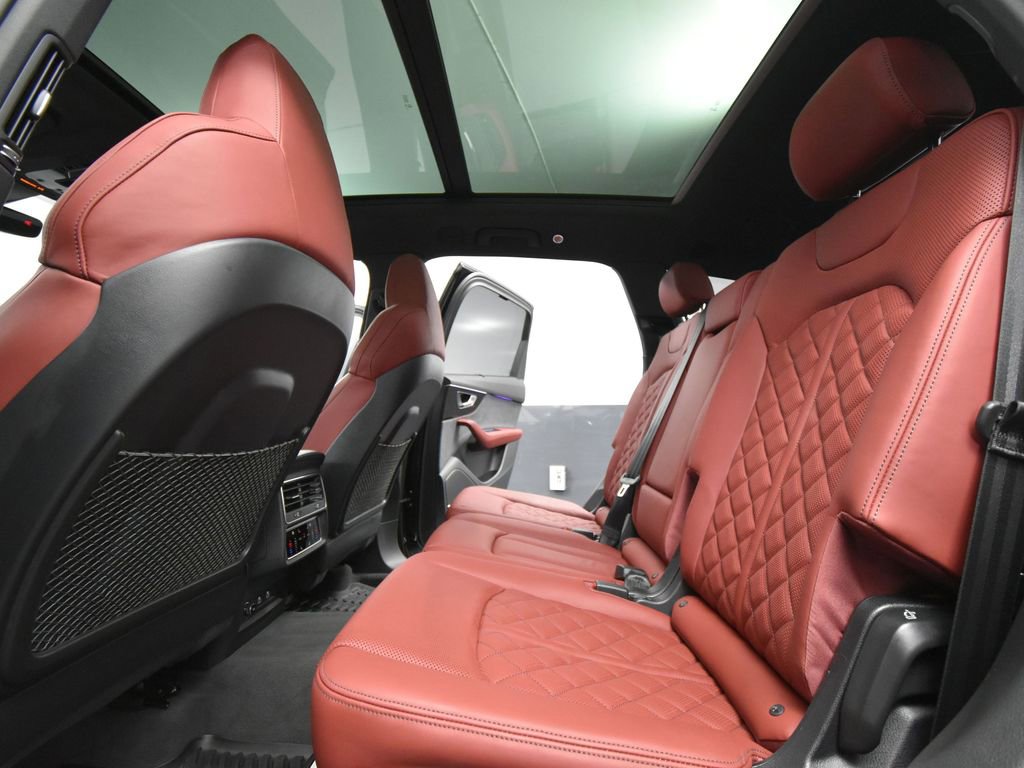 Used 2024 Audi SQ7 Premium Plus image 46