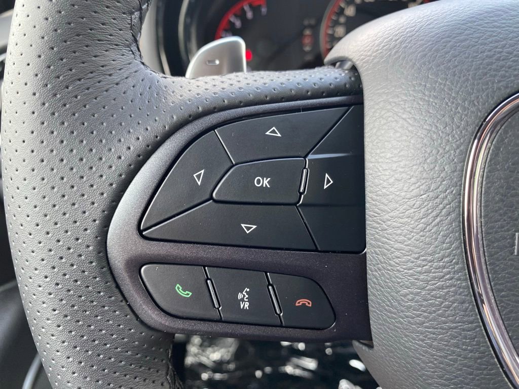 Used 2025 Dodge Durango GT image 32