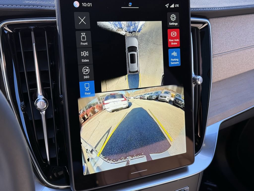 New 2026 Volvo XC90 B6 Ultra w/ Lounge Package image 21