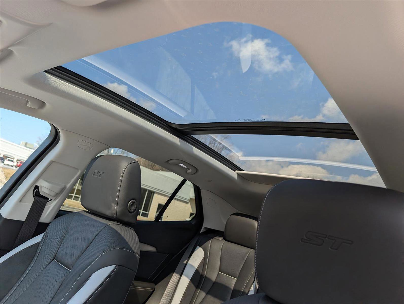 New 2026 Buick Envision Sport Touring image 16