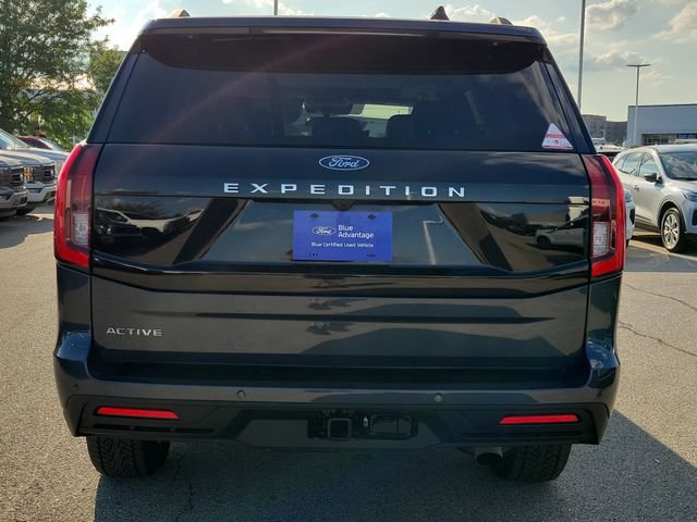 Certified 2025 Ford Expedition Active AWD/4WD image 4