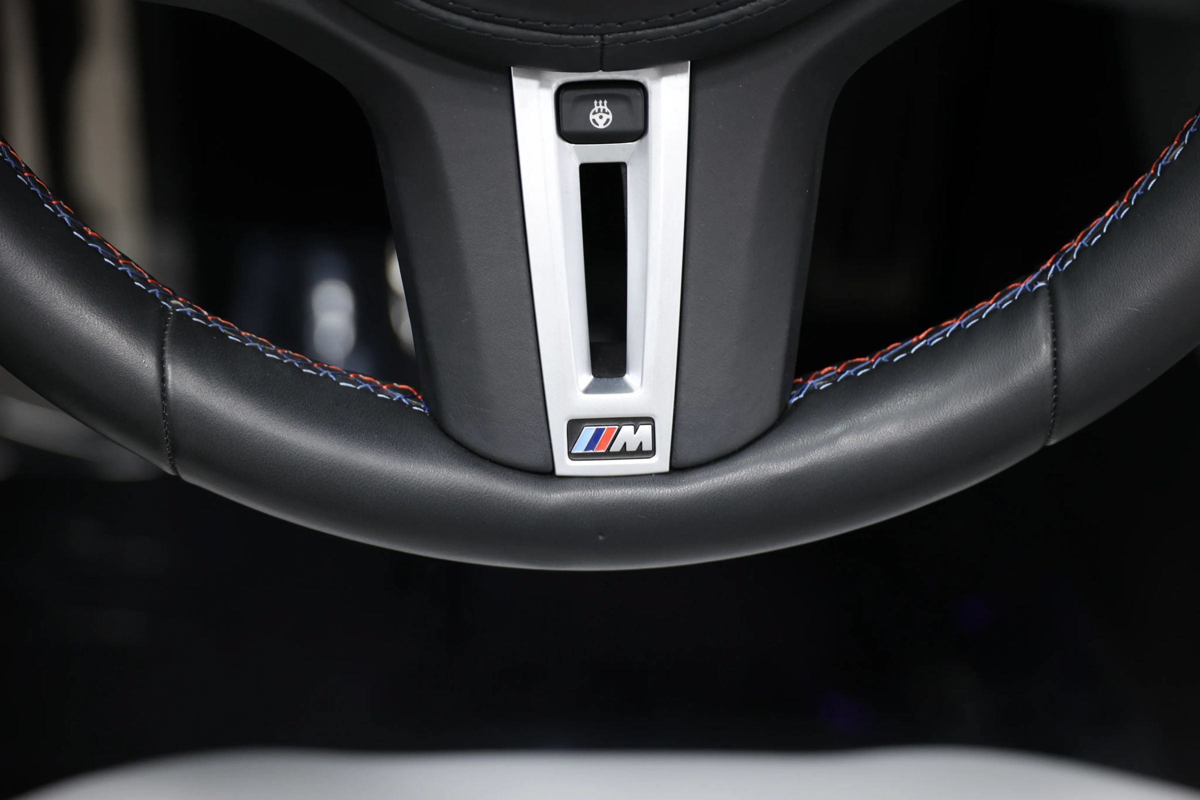 Used 2020 BMW M8 Convertible w/ M Carbon Exterior Package AWD/4WD image 26