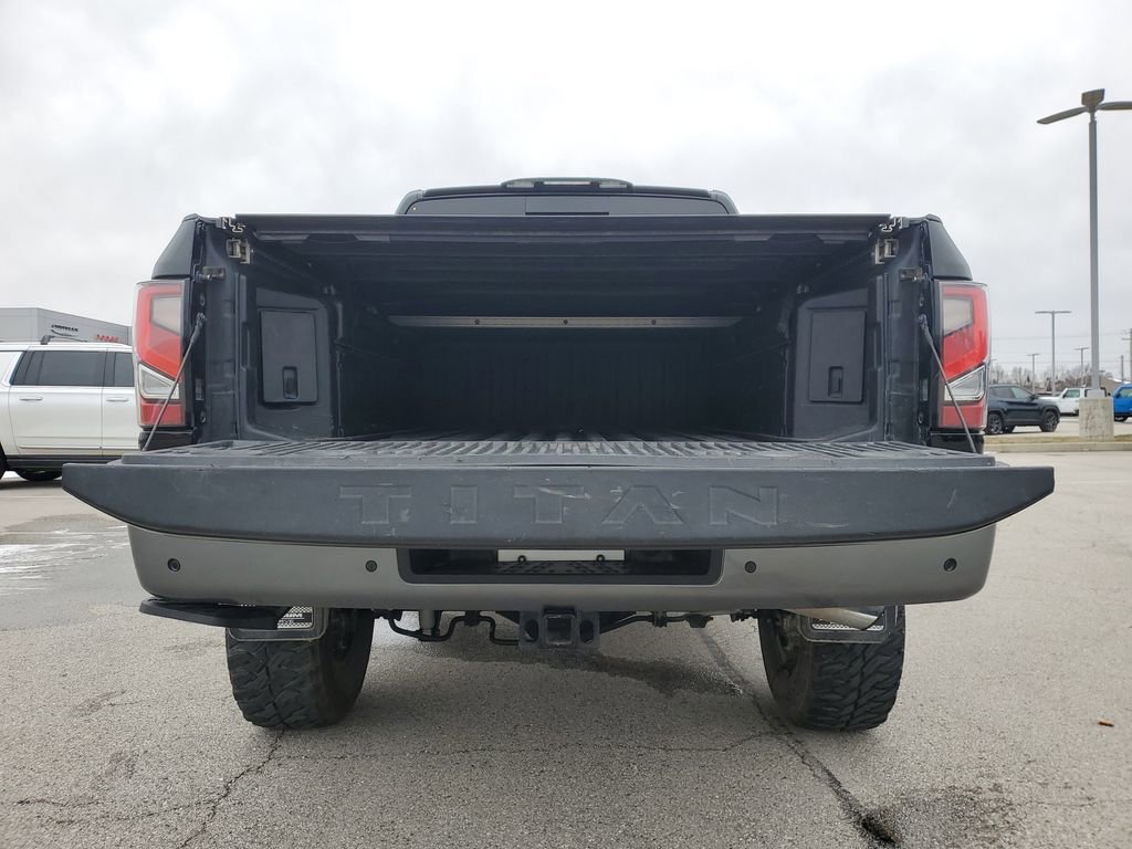 Used 2021 Nissan Titan Platinum Reserve w/ Moonroof Package image 10