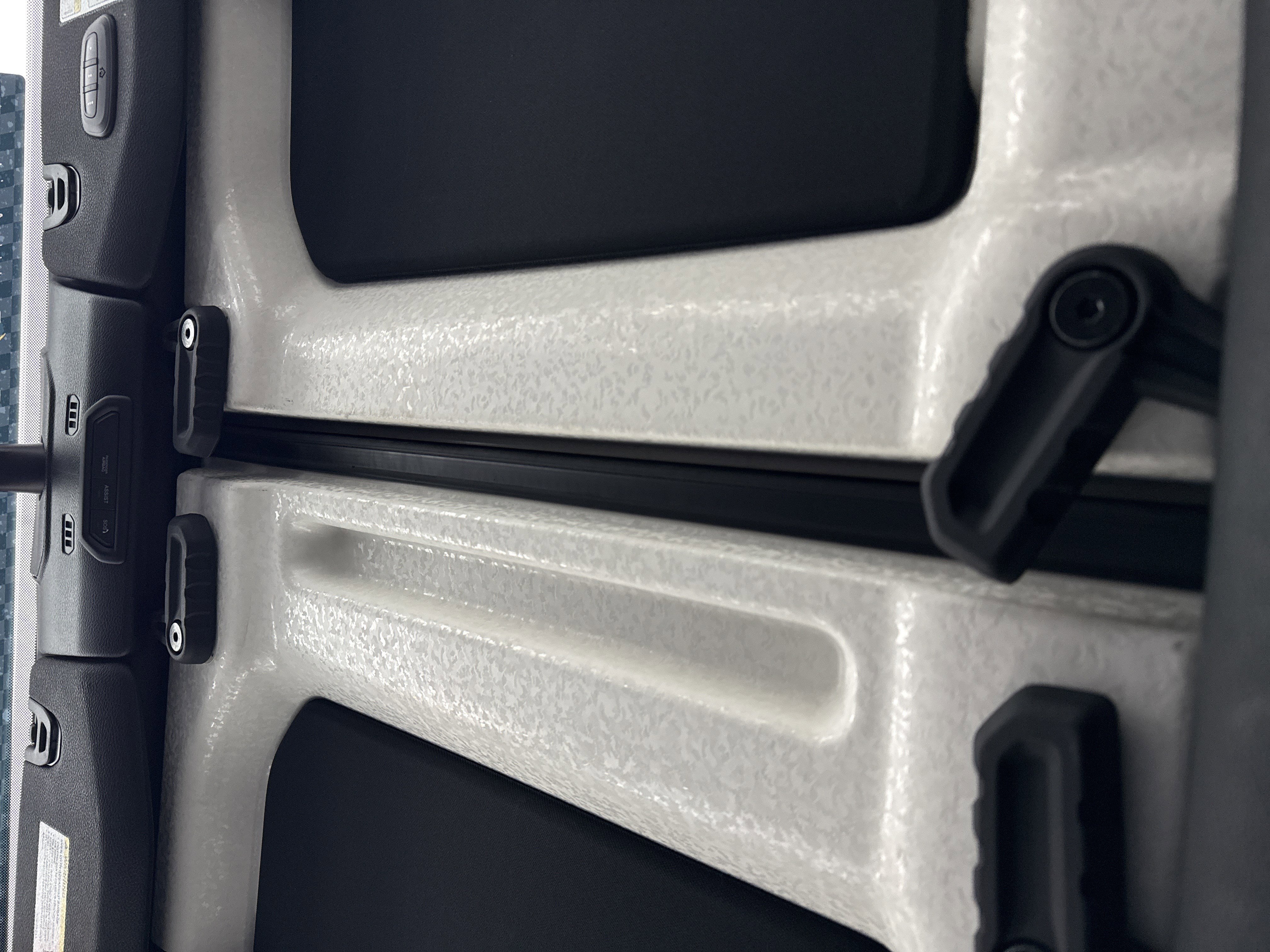 Used 2020 Jeep Wrangler Unlimited Sahara image 27