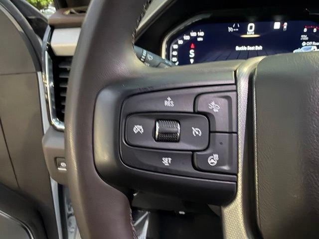 Used 2024 GMC Sierra 3500 Denali AWD/4WD image 19