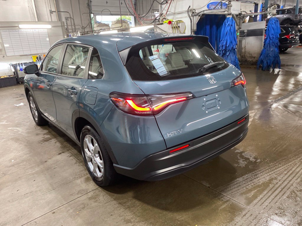 Certified 2024 Honda HR-V LX image 7