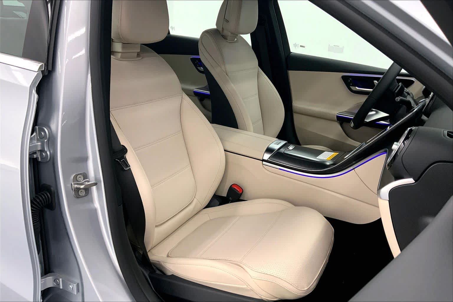 New 2026 Mercedes-Benz C 300 Sedan image 3