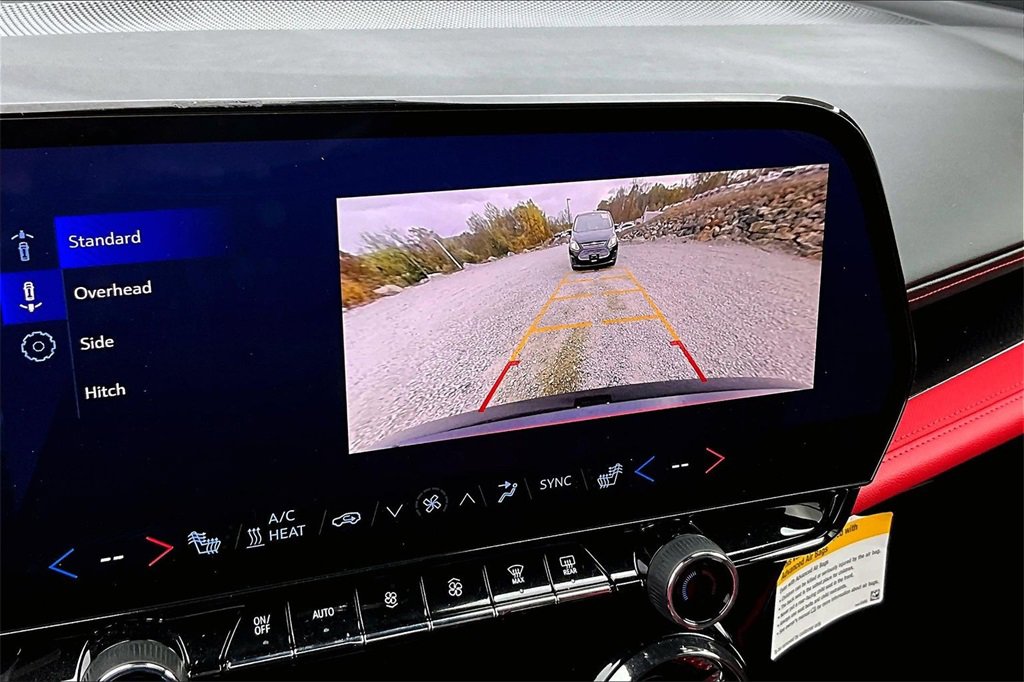 Used 2024 Chevrolet Blazer EV RS image 19