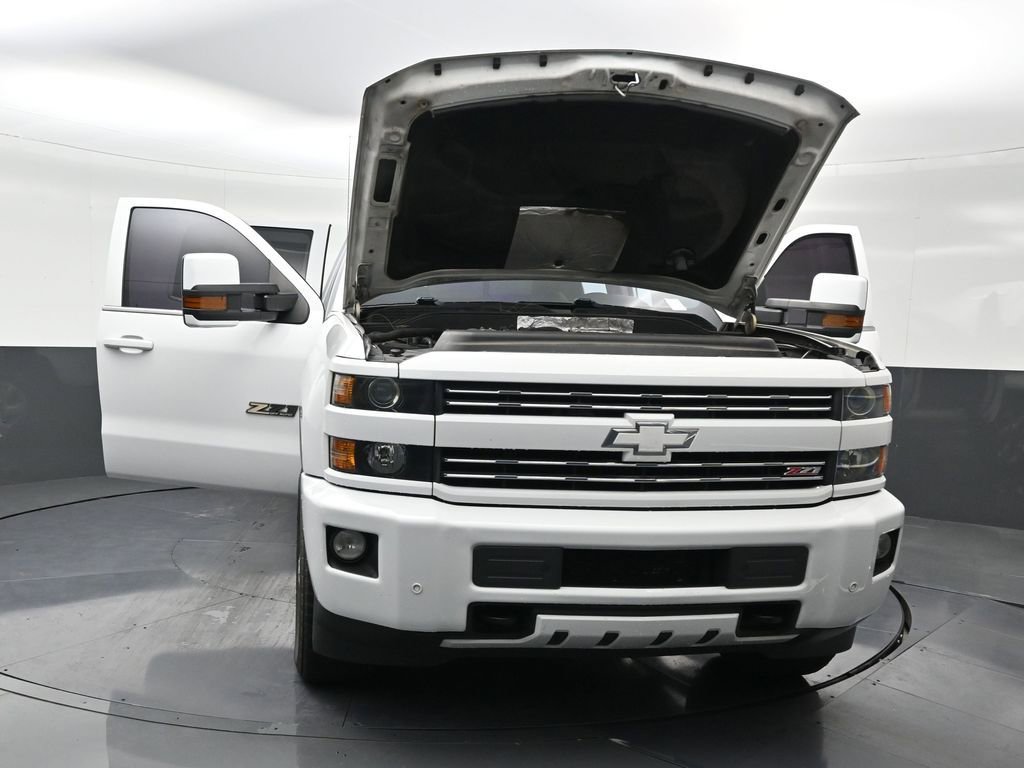 Used 2018 Chevrolet Silverado 2500 LTZ w/ Duramax Plus Package image 36