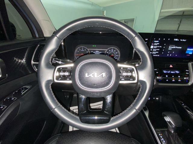 Used 2023 Kia Sorento S w/ Panoramic Sunroof Package FWD image 14