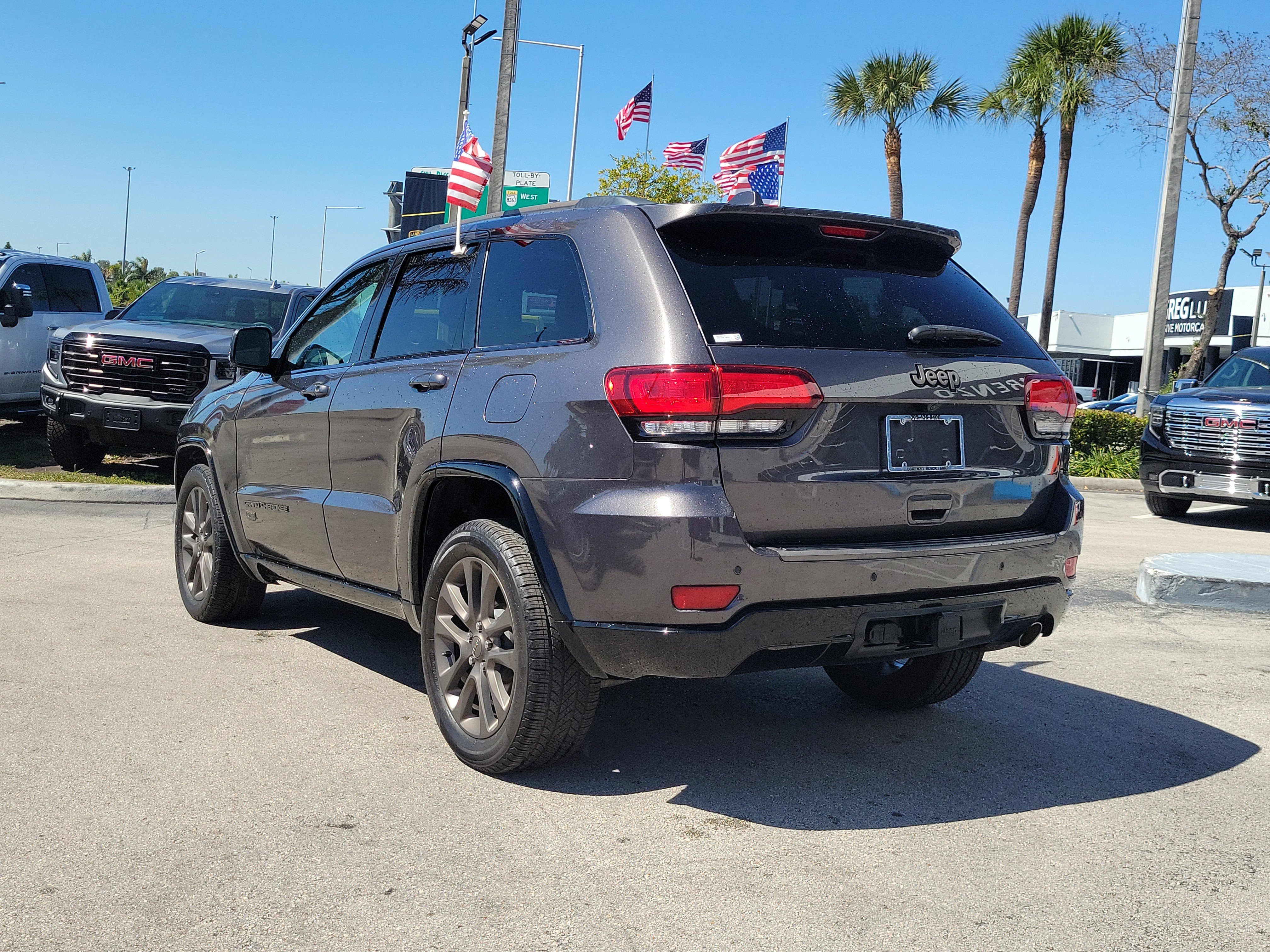Used 2016 Jeep Grand Cherokee Limited 75th Anniversary image 7