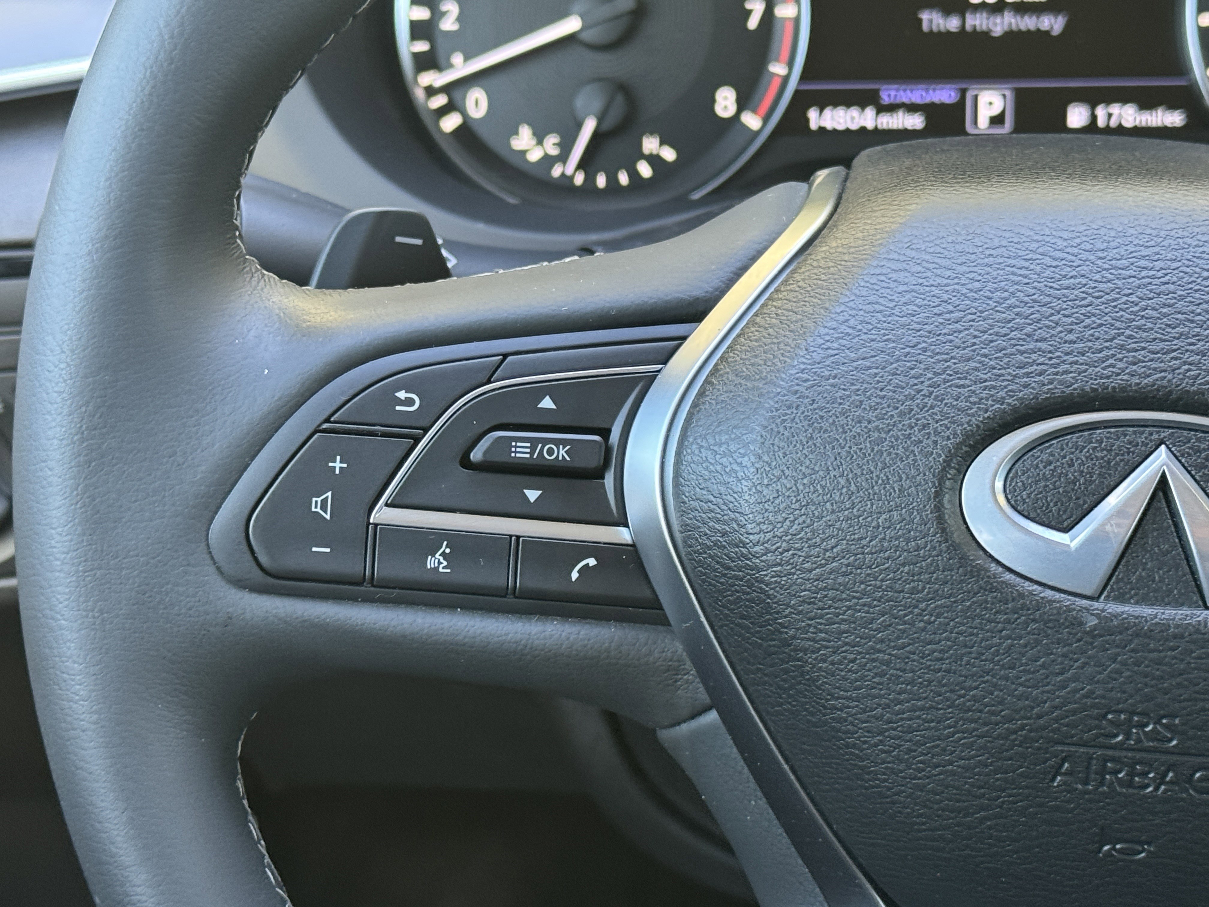 Used 2022 INFINITI QX50 Luxe w/ Cargo Package image 33