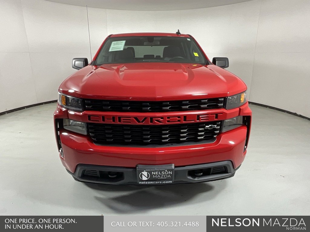 Used 2022 Chevrolet Silverado 1500 Custom w/ LPO, Dark Essentials Package image 2