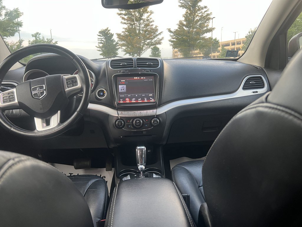 Used 2014 Dodge Journey Limited w/ Driver Convenience Group AWD/4WD image 18