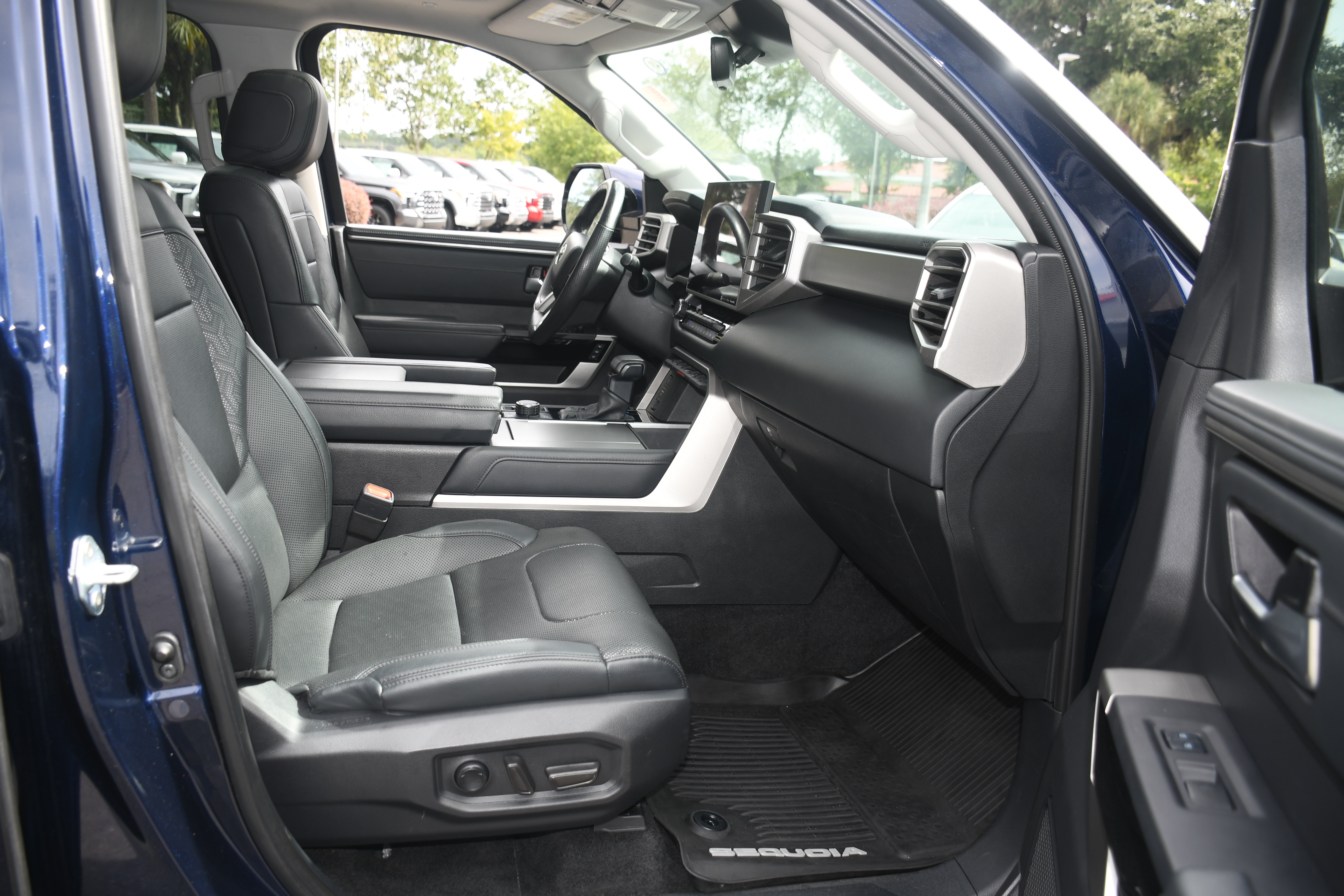 Certified 2023 Toyota Sequoia Limited w/ TRD Off-Road Package AWD/4WD image 22