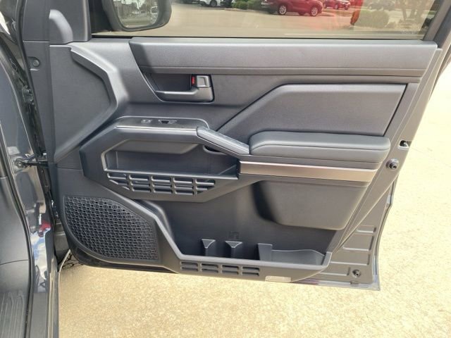 Used 2025 Toyota 4Runner SR5 image 15