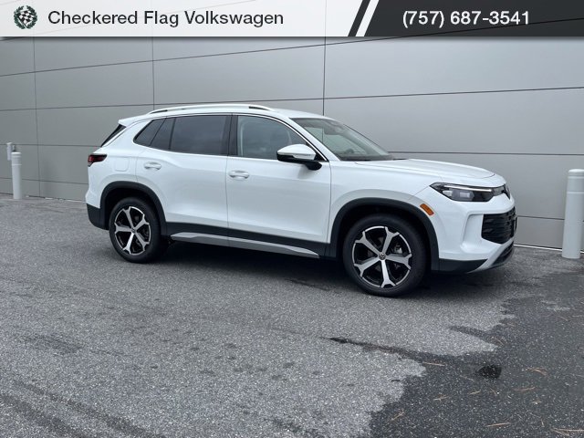 New 2025 Volkswagen Tiguan SE image 23