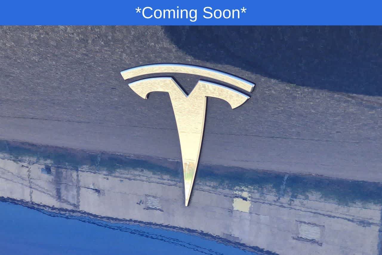 Used 2023 Tesla Model Y Long Range AWD/4WD image 11