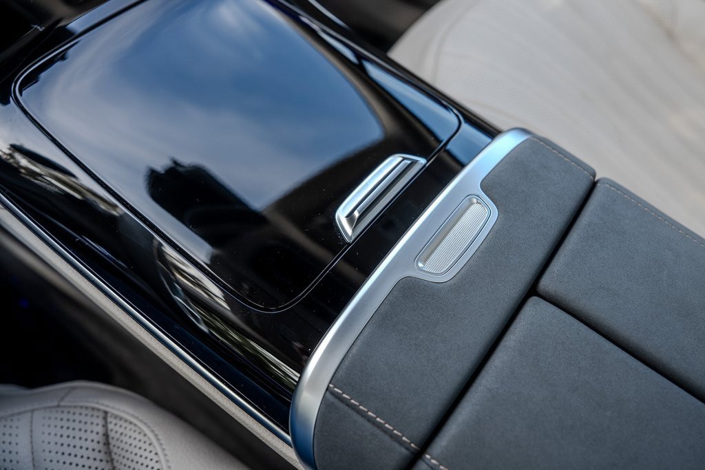 Used 2023 Mercedes-Benz EQS 450+ 4MATIC SUV image 13