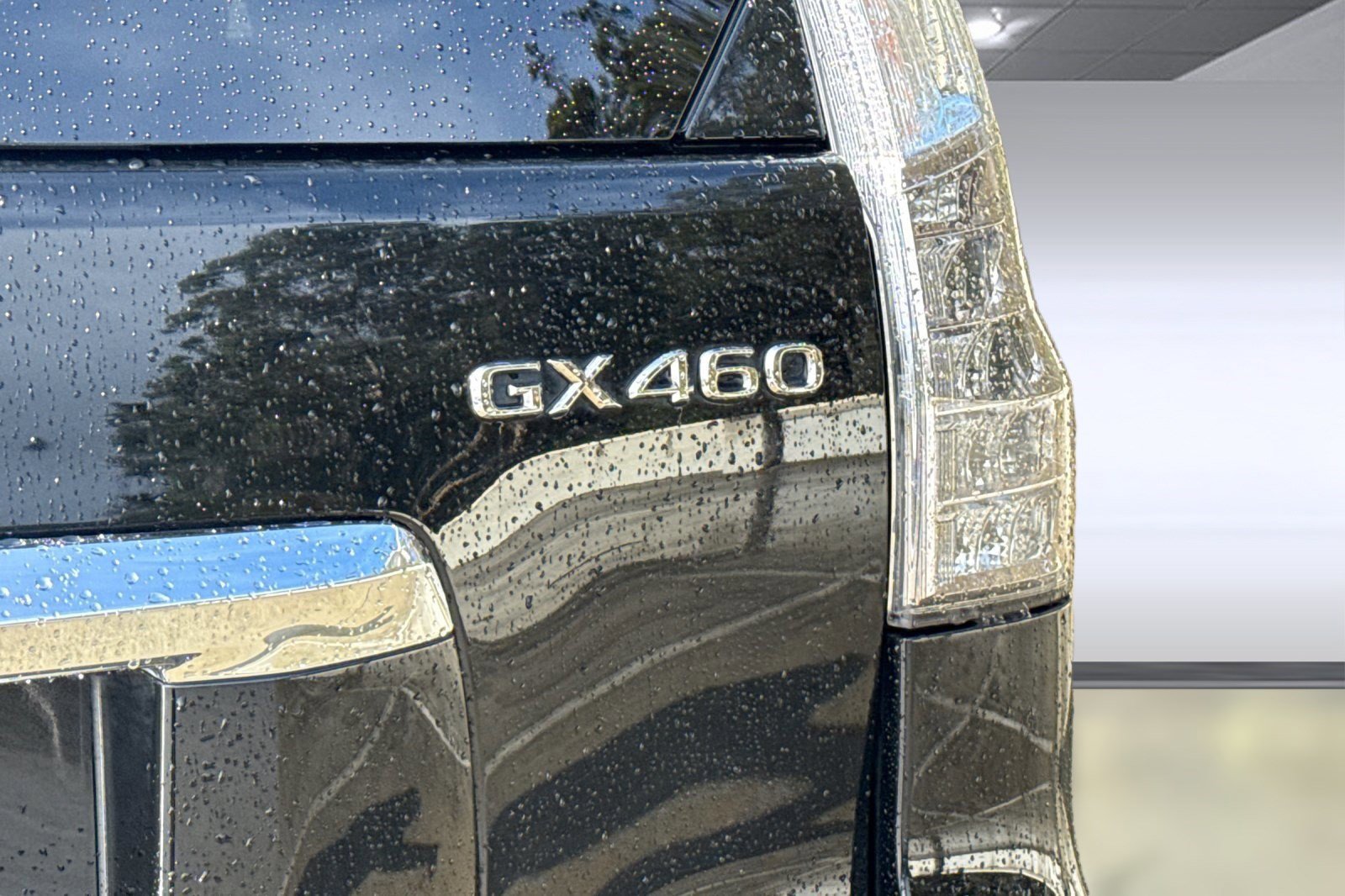 Used 2017 Lexus GX 460 Luxury w/ Preferred Accessory Package image 22