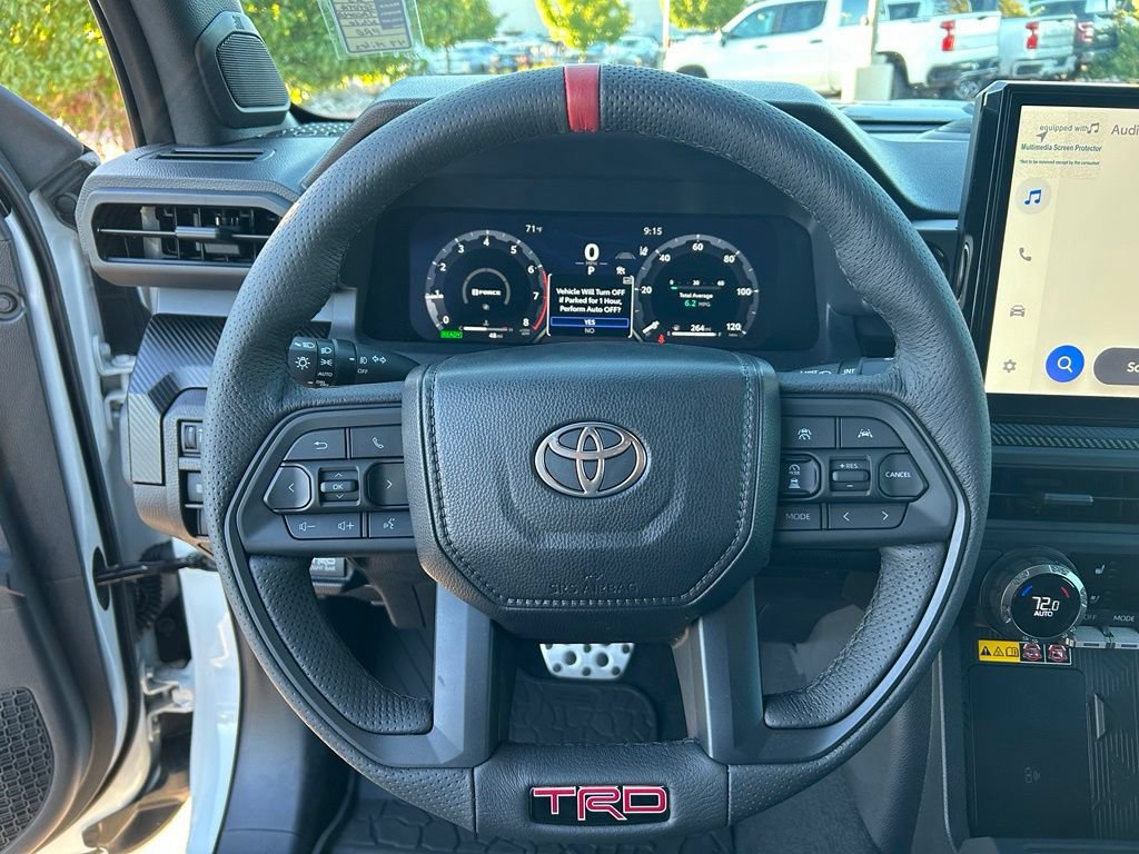 Used 2025 Toyota Tacoma TRD Pro AWD/4WD image 9
