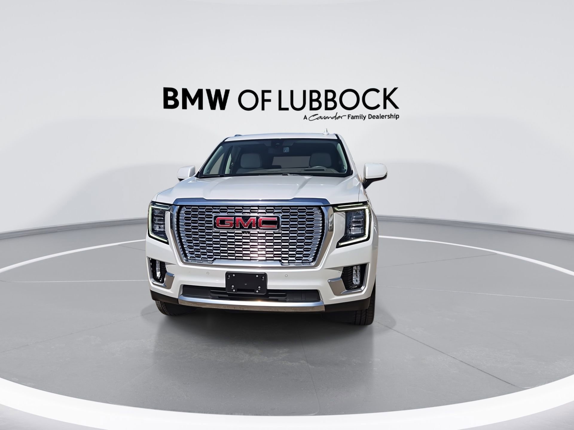 Used 2021 GMC Yukon Denali image 3