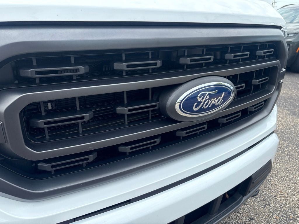 Used 2023 Ford F150 XLT w/ Equipment Group 302A High AWD/4WD image 5