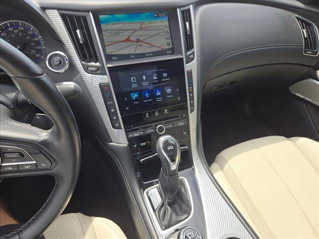 Used 2019 INFINITI Q60 Red Sport 400 w/ Carbon Fiber Package AWD/4WD image 12